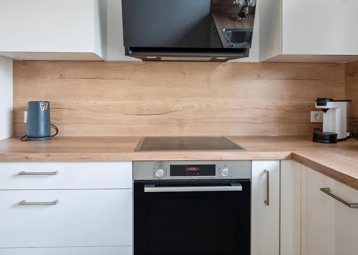 Ferienhaus Ebringen アパート *