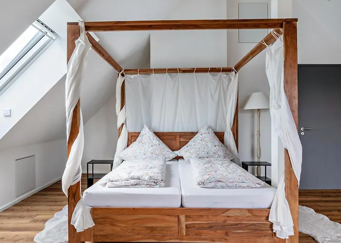 Ferienhaus Ebringen アパート *